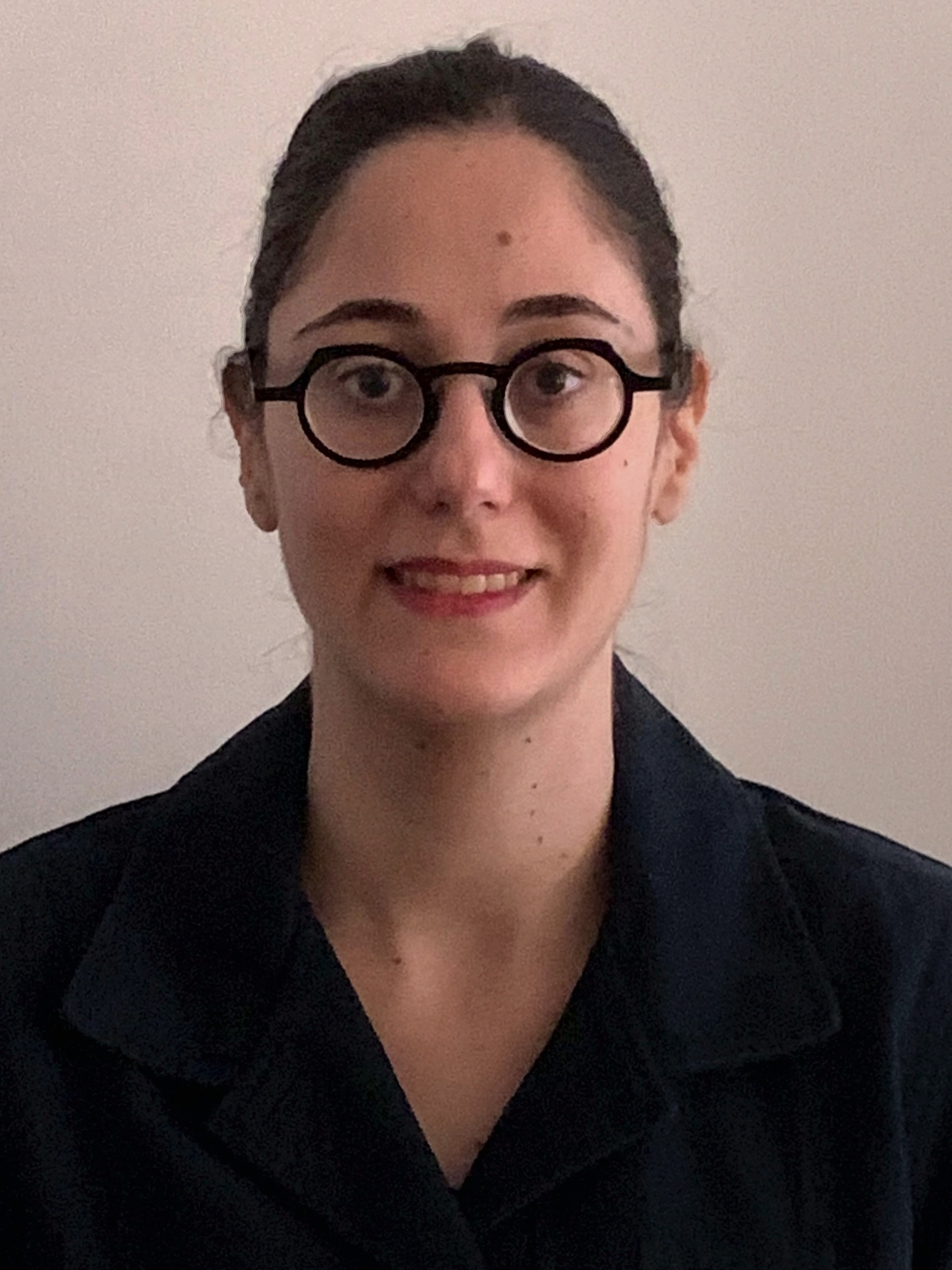 Portrait de Darya Feral, professeure certifiée DELF-DALF — Darya Learn French